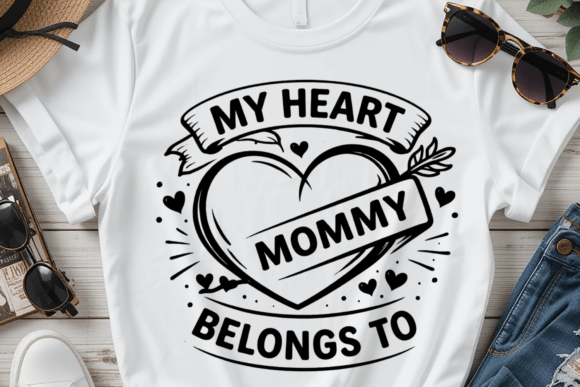 Mom Heart SVG & PNG for T-Shirt Designs